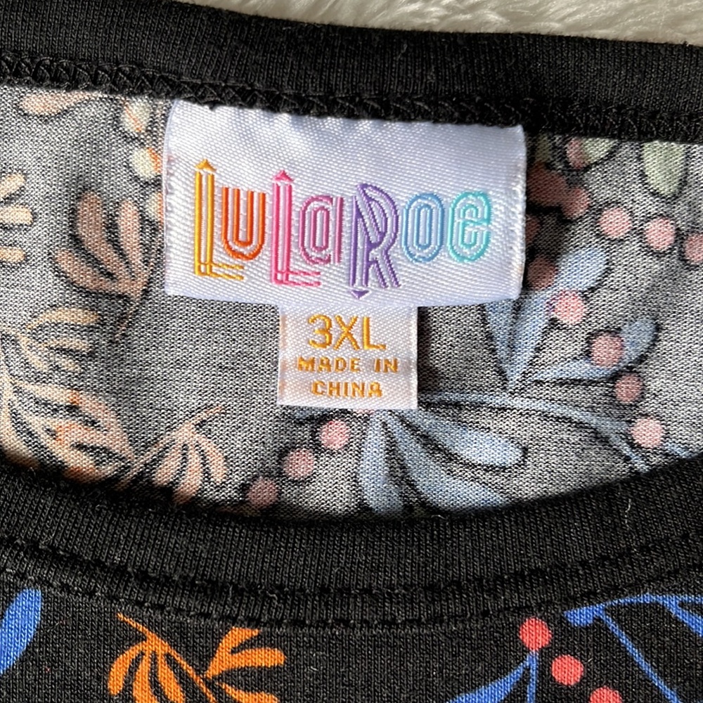 Lularoe Randy - Picture 2 of 3